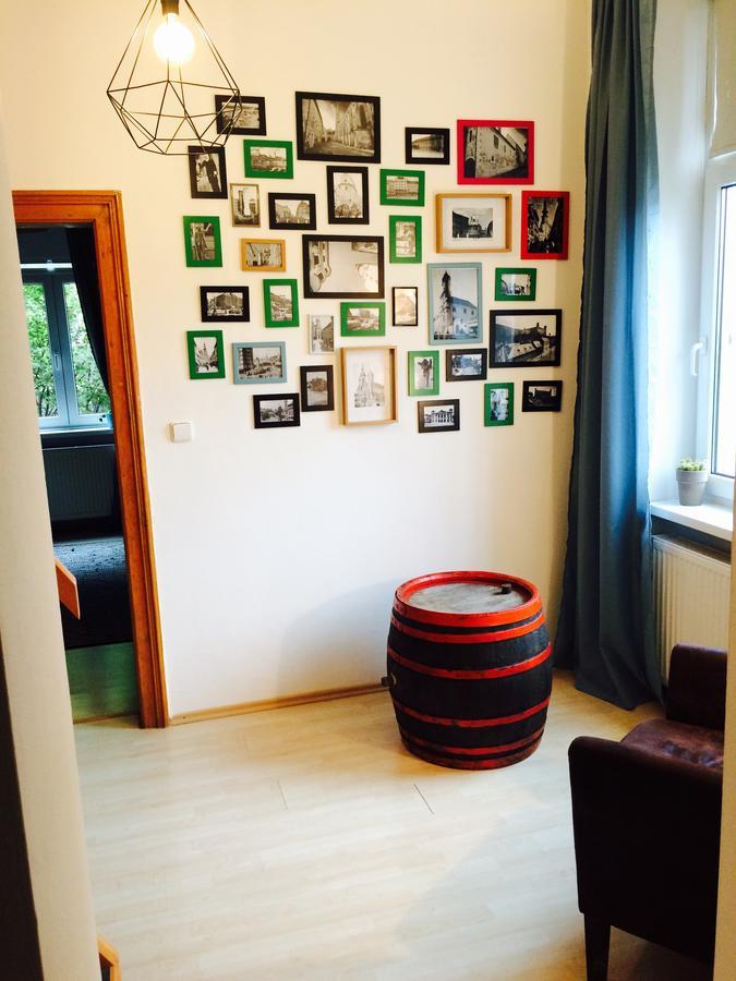 Historical Beer Apartment Братислава Экстерьер фото